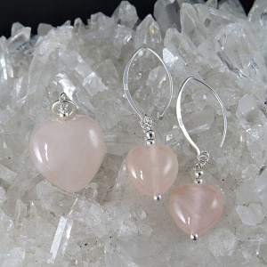 Conjunto corazones cuarzo rosa y plata