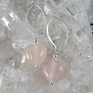 Conjunto corazones cuarzo rosa y plata