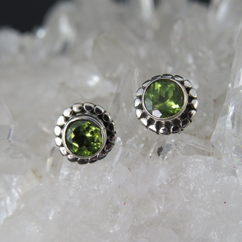 Pendientes olivino y plata Pendientes olivino y plata