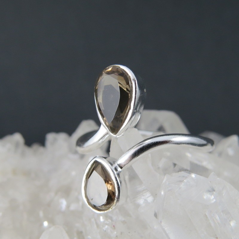 Anillo cuarzo ahumado y plata Anillo cuarzo ahumado y plata