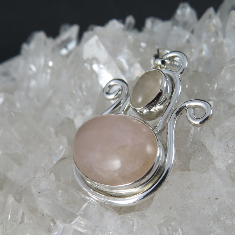 Colgante cuarzo rosa y plata Colgante cuarzo rosa y plata