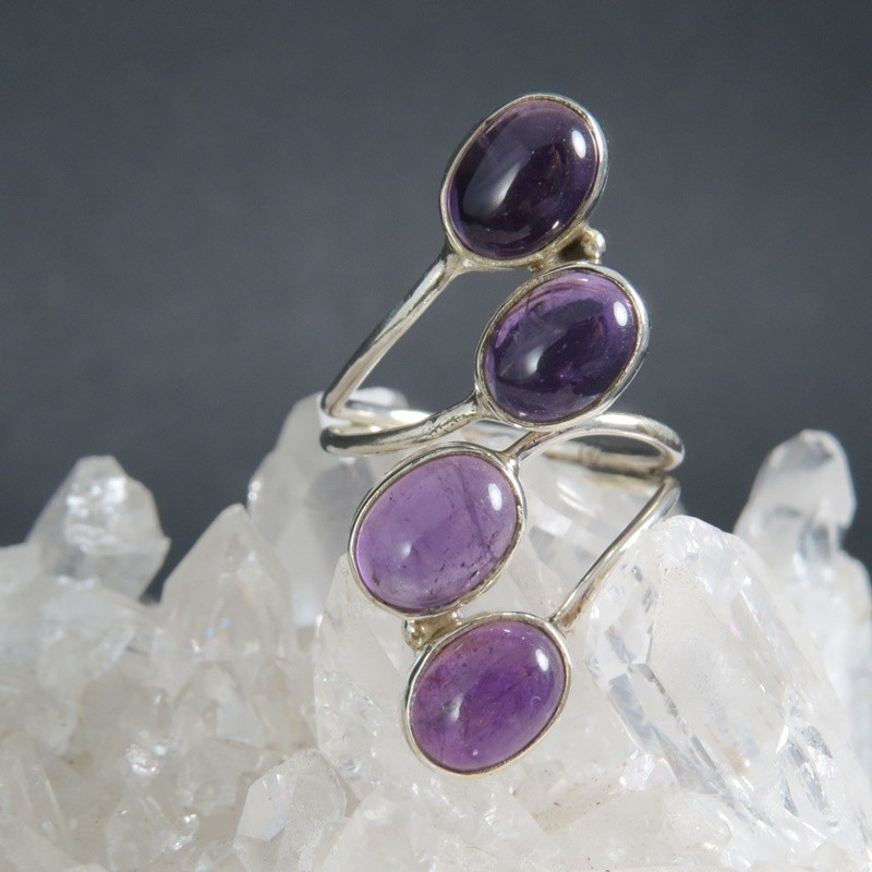 Anillo amatista y plata Anillo amatista y plata