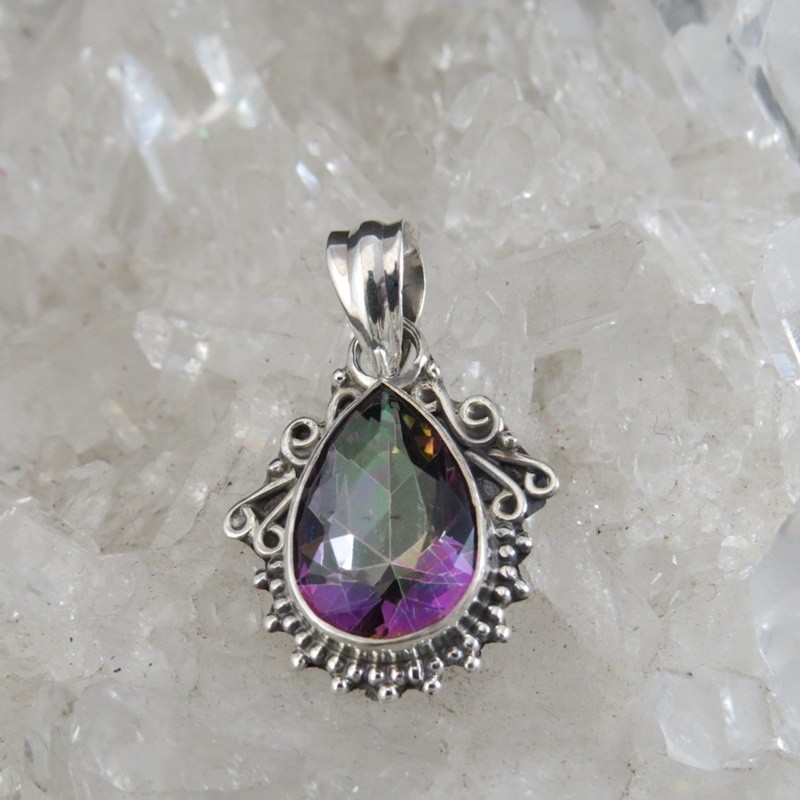 Conjunto topacio místico y plata Conjunto topacio místico y plata