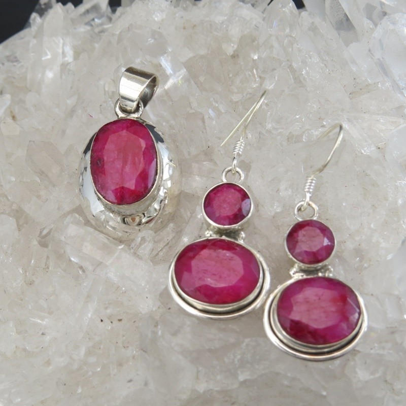 Conjunto rubí y plata Conjunto rubí y plata