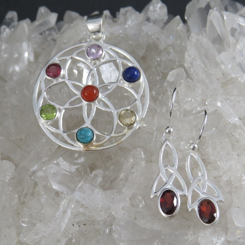 Conjunto Siete Chakras y plata Conjunto Siete Chakras y plata