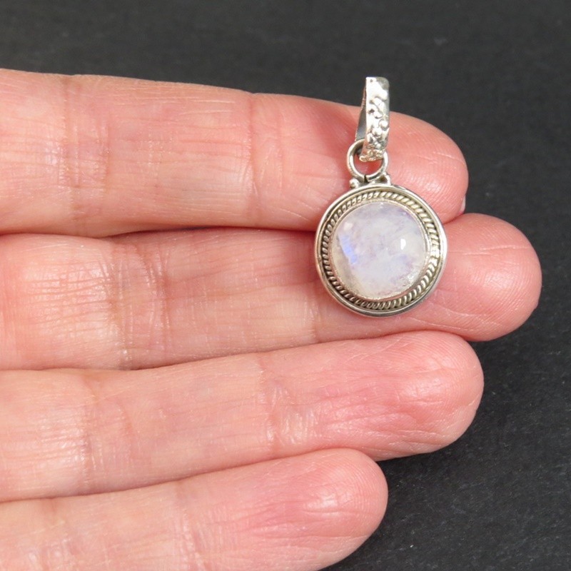 Colgante piedra luna y plata Colgante piedra luna y plata