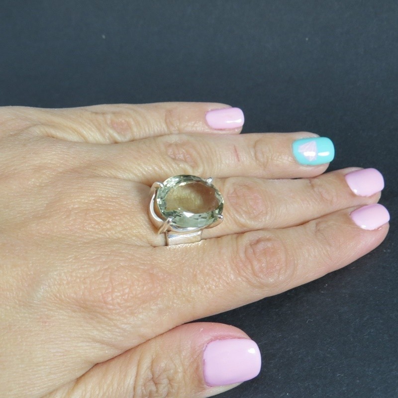 Anillo prasiolita y plata Anillo prasiolita y plata