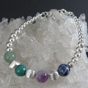 Pulsera piedras semipreciosas y plata