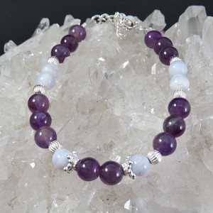 Pulsera amatista, calcedonia y plata