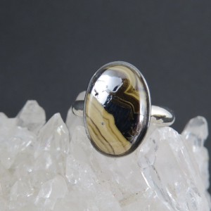 Anillo Esfalerita Bandeada y plata