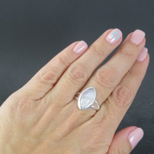 Anillo piedra luna y plata