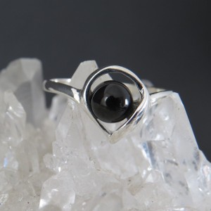 Anillo azabache y plata