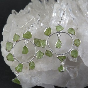 Pendientes olivino y plata