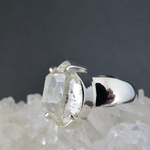 Anillo diamante Herkimer y plata