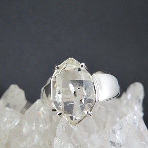 Anillo diamante Herkimer y plata