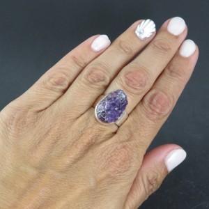 Anillo drusa amatista y plata