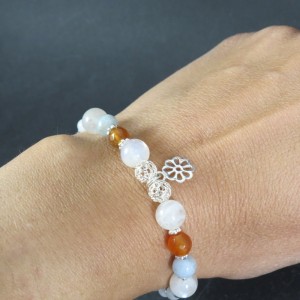 Pulsera piedra luna, aguamarina, cornalina y plata