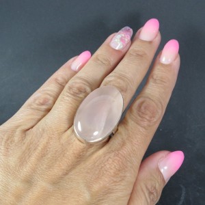 Anillo cuarzo rosa y plata