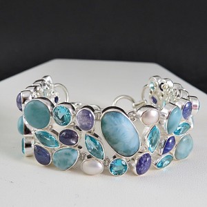 Pulsera joyería en plata larimar y piedras semipreciosas