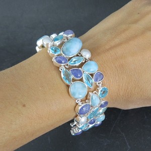 Pulsera joyería en plata larimar y piedras semipreciosas