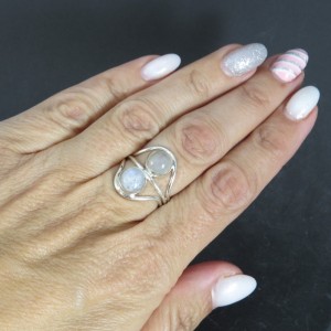 Anillo piedra luna y plata