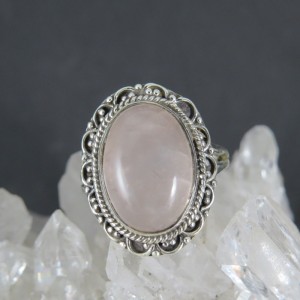 Anillo cuarzo rosa y plata