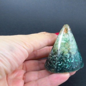 Orgonita cono verde