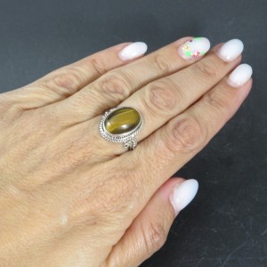 Anillo ojo de tigre y plata