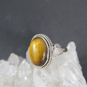 Anillo ojo de tigre y plata