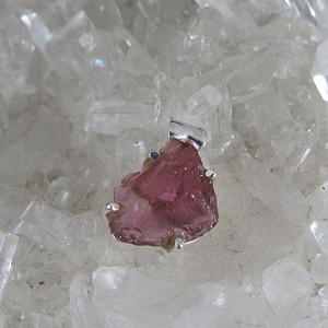 Colgante turmalina rosa y plata