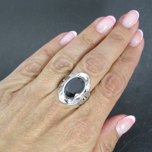 Anillo granate y plata