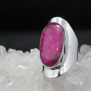 Anillo rubí y plata