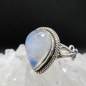 Anillo piedra luna y plata