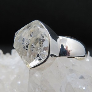 Anillo diamante Herkimer y plata