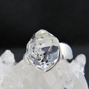 Anillo diamante Herkimer y plata