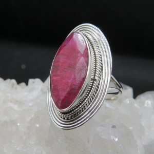 Anillo rubí y plata