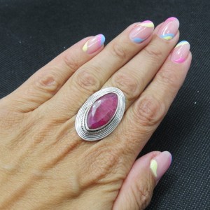 Anillo rubí y plata