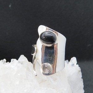 Anillo ónix y plata