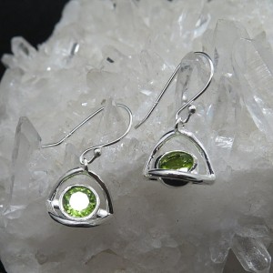 Pendientes olivino y plata