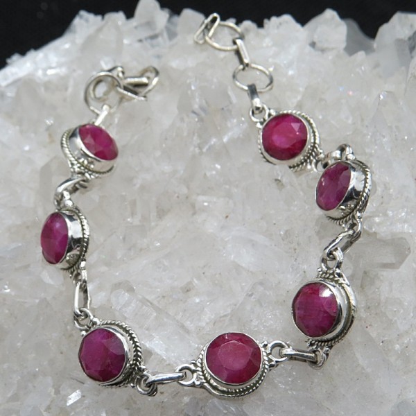 Pulsera joyería en plata de rubí