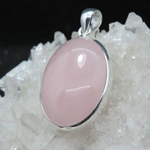 Colgante cuarzo rosa y plata