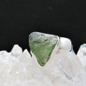 Anillo Moldavita y plata