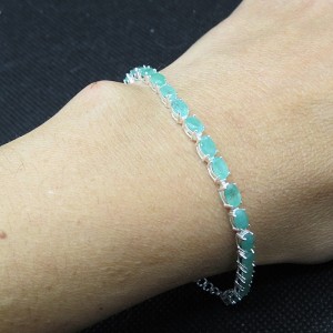 Pulsera joyería en plata de esmeraldas