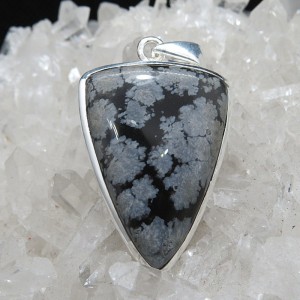 Colgante obsidiana nevada y plata