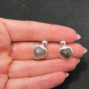 Pendientes presión corazón labradorita y plata