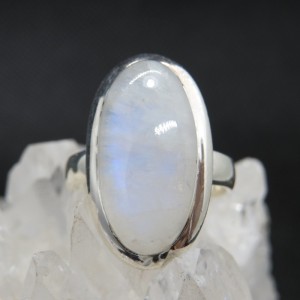 Anillo piedra luna y plata