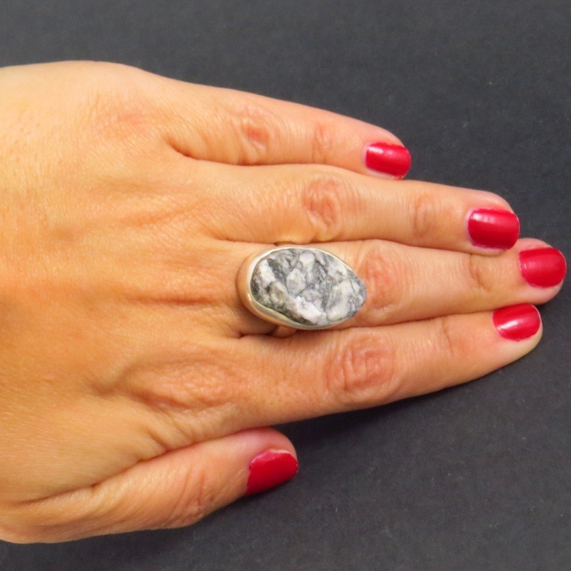Anillo merlinita y plata Anillo merlinita y plata