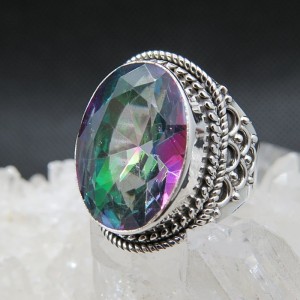 Anillo Topacio Místico y plata
