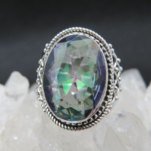 Anillo Topacio Místico y plata
