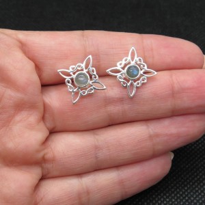 Pendientes Nudo de bruja labradorita